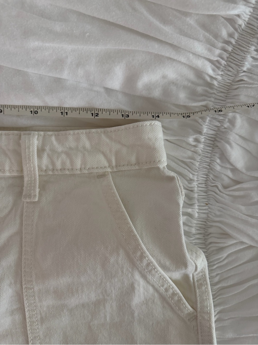 Universal Thread High Rise Midi Shorts Size 2/26 - Picture 9 of 11